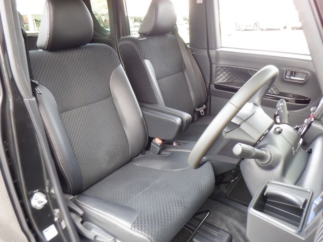 DAIHATSU TANTO CUSTOM 2021 Image 31