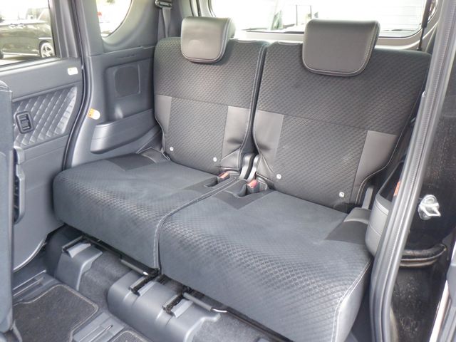 DAIHATSU TANTO CUSTOM 2021 Image 31