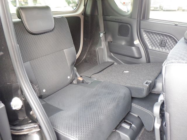 DAIHATSU TANTO CUSTOM 2021 Image 31