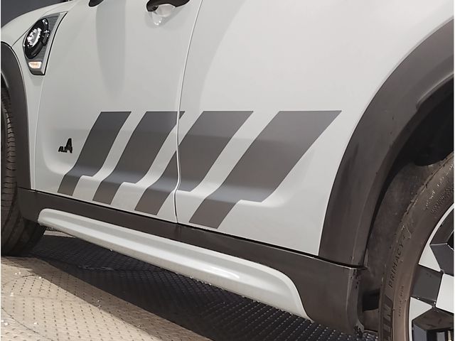 BMW MINI COOPER S E CROS 2022 Image 31