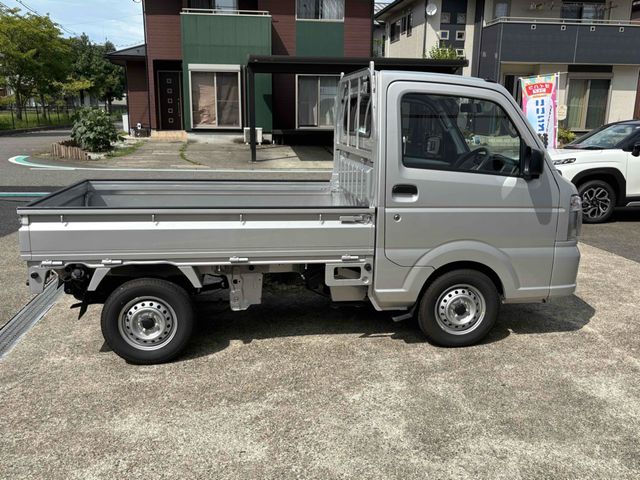 SUZUKI CARRY TRUCK 4WD 2024 Image 31