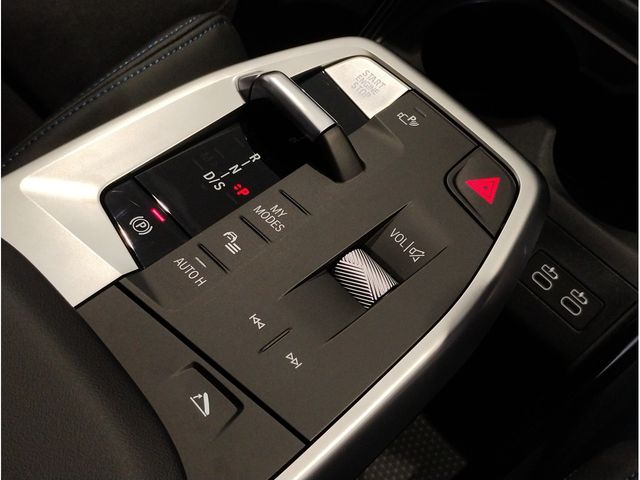 BMW 2SERIES ACTIVE T 2025 Image 31