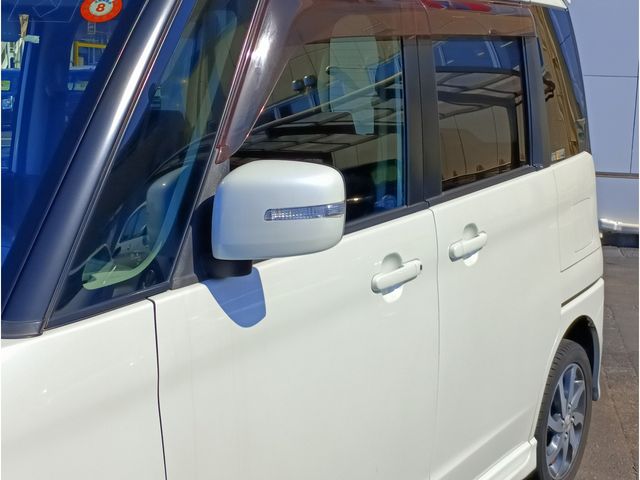 SUZUKI PALETTE SW 2012 Image 31