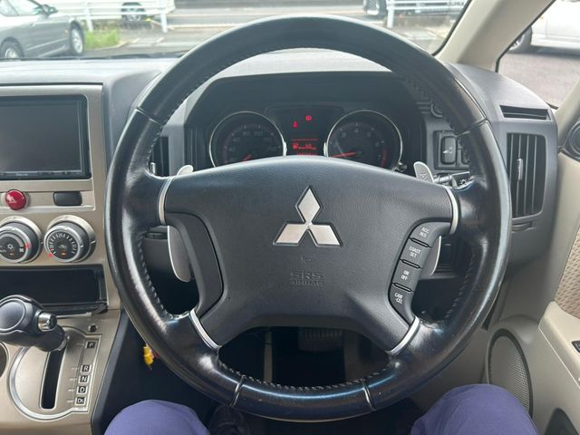 MITSUBISHI DELICA D:5 2WD 2008 Image 31