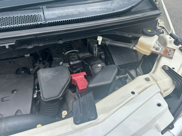 MITSUBISHI DELICA D:5 2WD 2008 Image 31