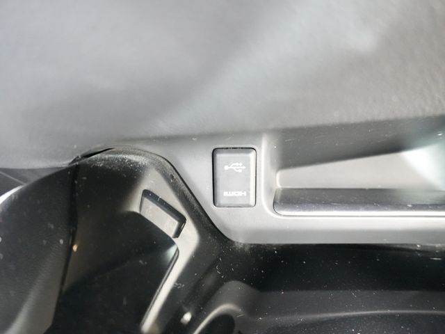 TOYOTA C-HR 2019 Image 31