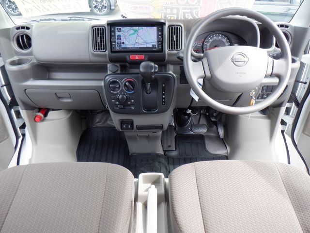 NISSAN NV100 CLIPPER 2024 Image 31