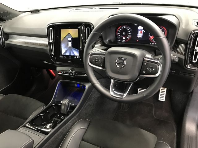 VOLVO XC40 2021 Image 31