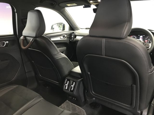 VOLVO XC40 2021 Image 31