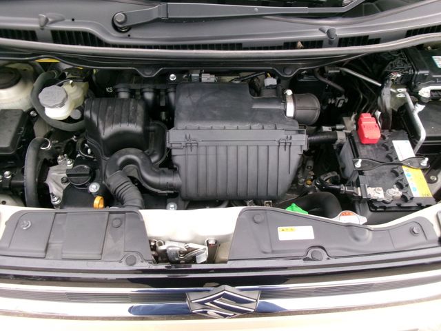 SUZUKI WAGON R 2022 Image 31