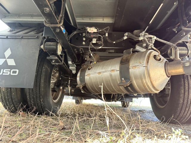 MITSUBISHI CANTER 2024 Image 31