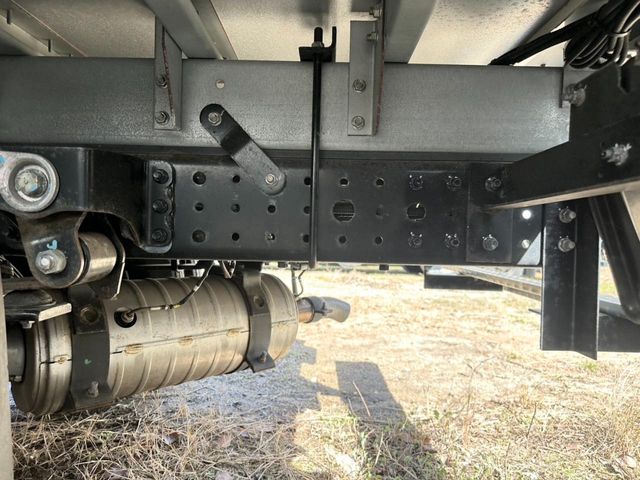 MITSUBISHI CANTER 2024 Image 31