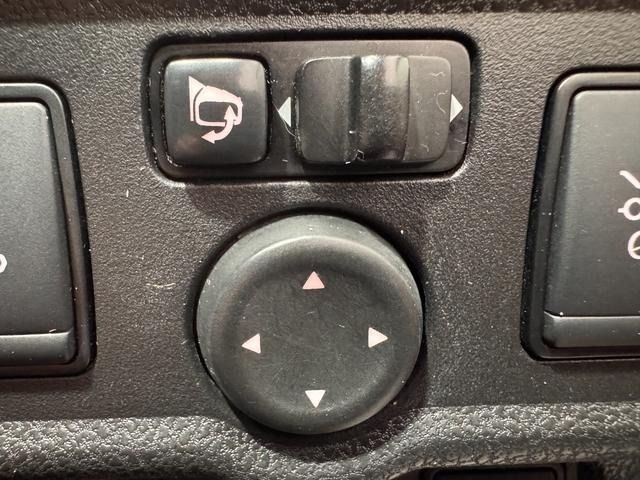 NISSAN NOTE 2019 Image 31