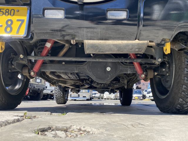 SUZUKI JIMNY 4WD 2010 Image 31