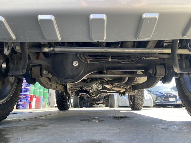 SUZUKI JIMNY 4WD 2010 Image 31