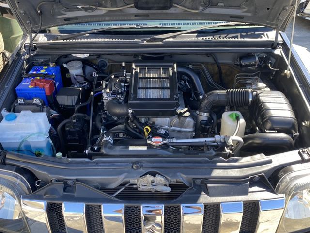 SUZUKI JIMNY 4WD 2010 Image 31