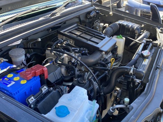 SUZUKI JIMNY 4WD 2010 Image 31