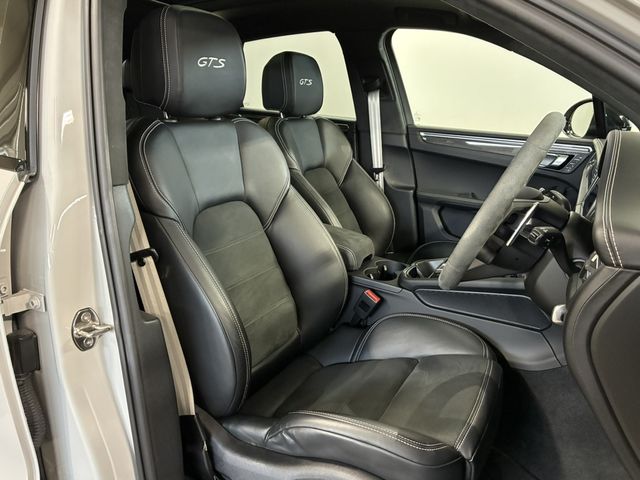 PORSCHE MACAN 2024 Image 31
