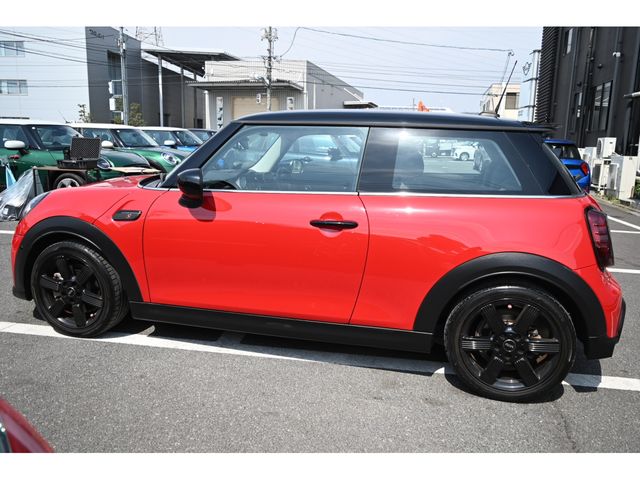 BMW MINI COOPER S 2023 Image 31