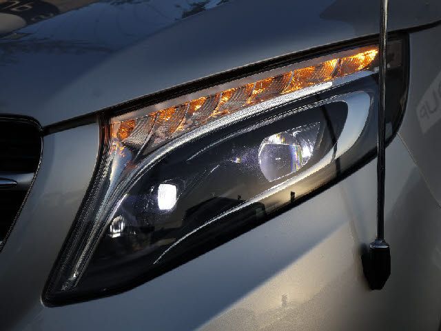 MERCEDES BENZ V CLAS 2016 Image 31