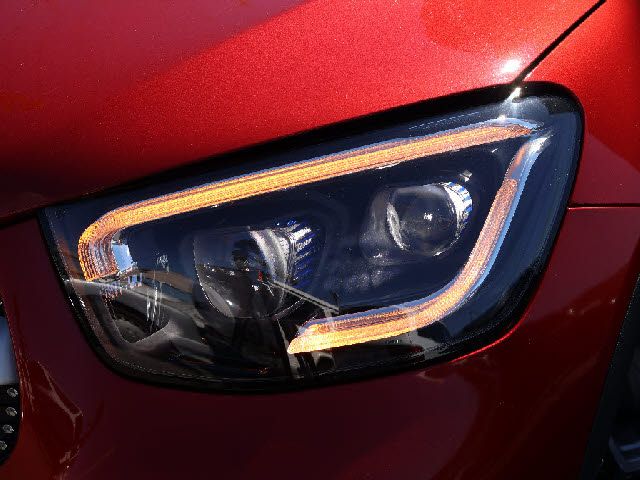 MERCEDES BENZ GLC CL 2022 Image 31