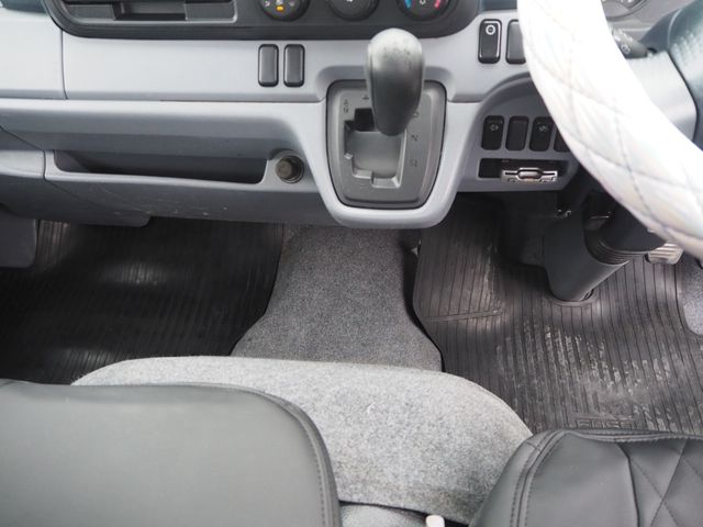 MITSUBISHI CANTER 2012 Image 31