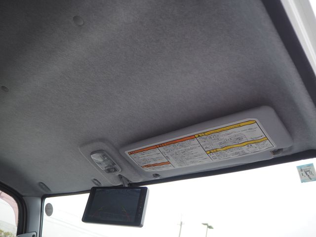 MITSUBISHI CANTER 2012 Image 31