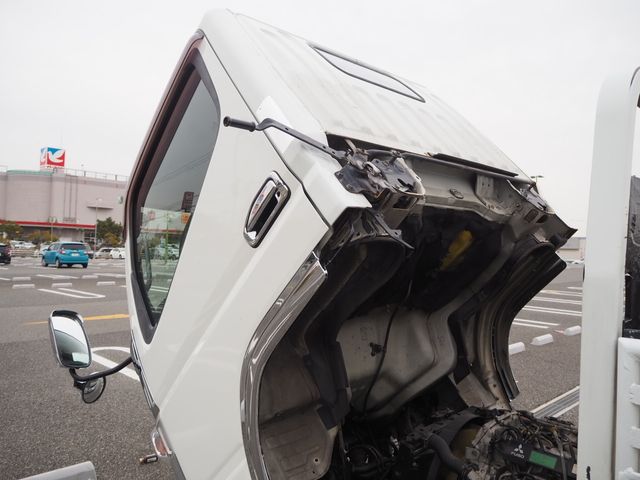 MITSUBISHI CANTER 2012 Image 31
