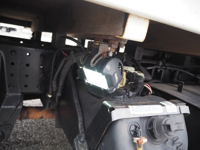 MITSUBISHI CANTER 2012 Image 31