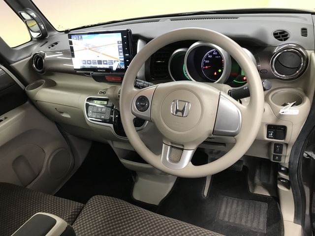 HONDA N BOX CUSTOM 4WD 2014 Image 31