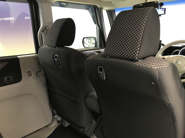 HONDA N BOX CUSTOM 4WD 2014 Image 31