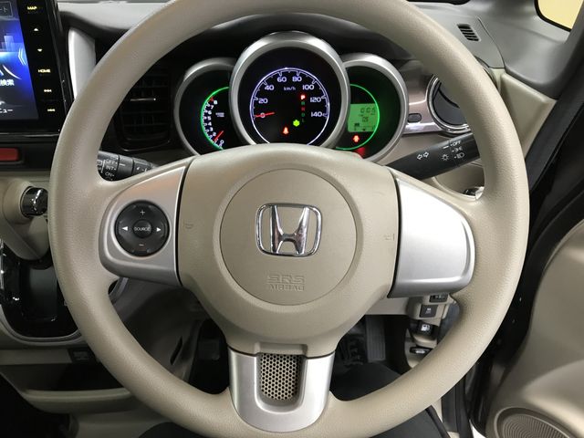 HONDA N BOX CUSTOM 4WD 2014 Image 31