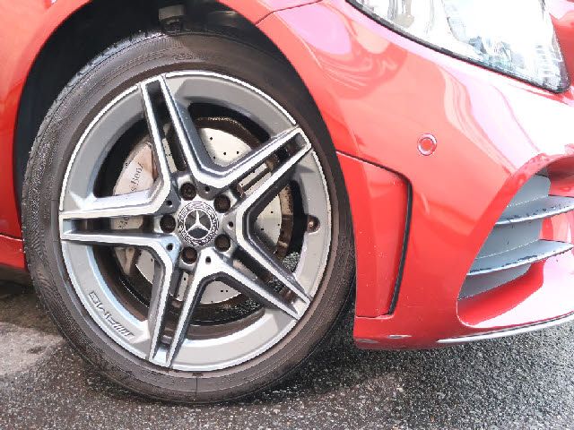 MERCEDES BENZ C CLAS 2021 Image 31