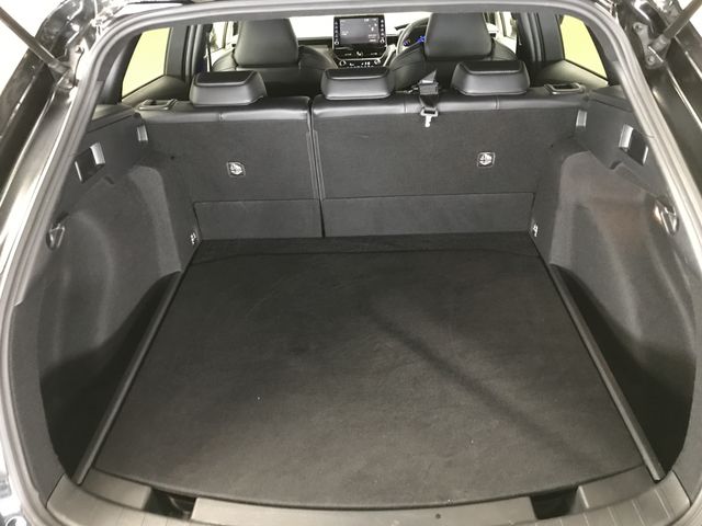 TOYOTA COROLLA TOURING HYBR 2022 Image 31