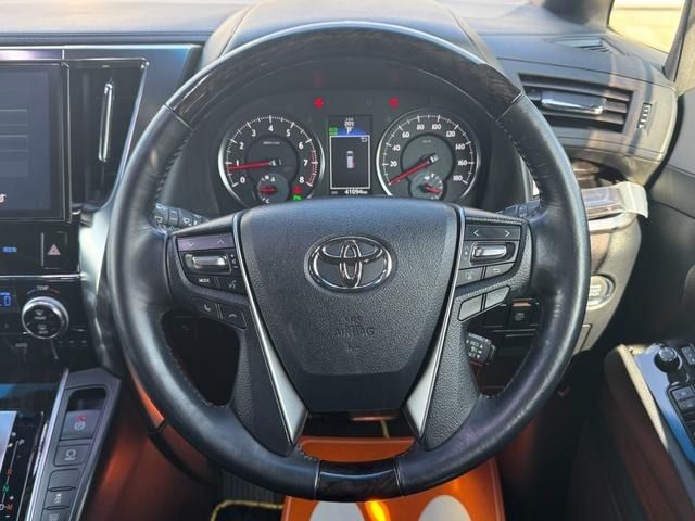 TOYOTA VELLFIRE 2016 Image 31