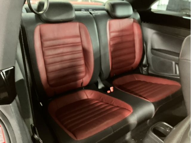 VOLKSWAGEN THE BEETL 2019 Image 31