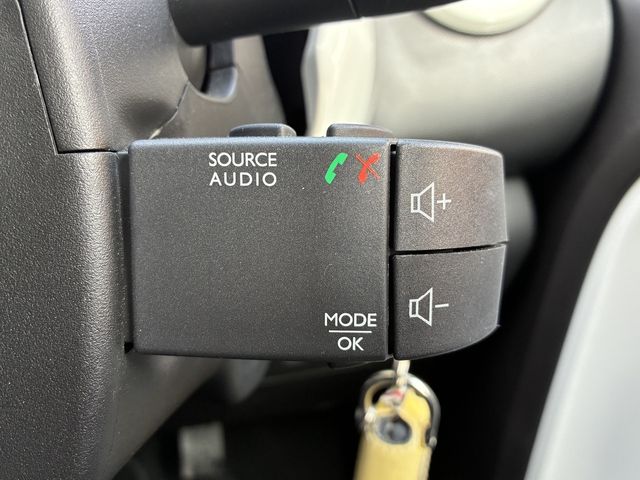 RENAULT TWINGO 2023 Image 31