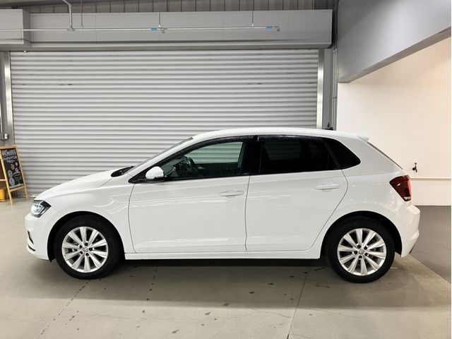 VOLKSWAGEN POLO 2020 Image 31