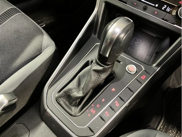 VOLKSWAGEN POLO 2020 Image 31