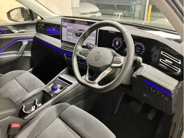 VOLKSWAGEN TIGUAN 2024 Image 31