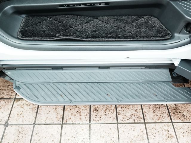 TOYOTA VELLFIRE  HYBRID 2026 Image 31