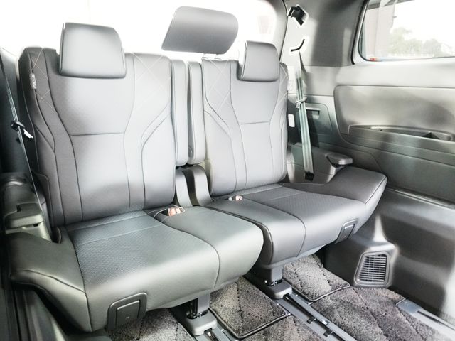 TOYOTA VELLFIRE  HYBRID 2026 Image 31