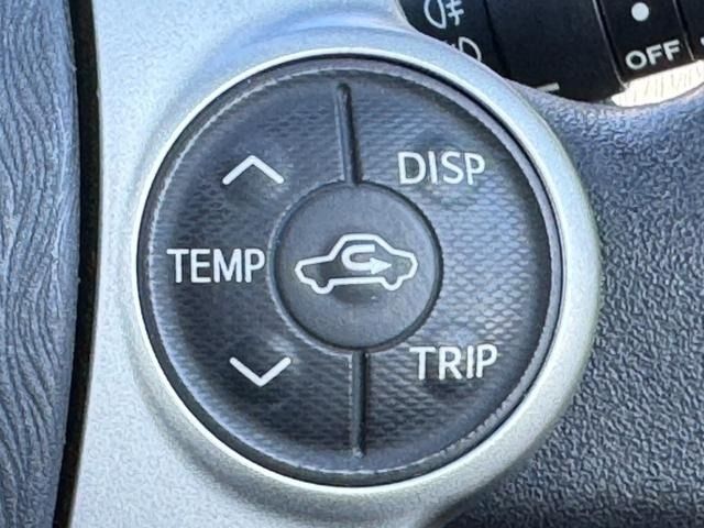 TOYOTA PRIUS 2012 Image 31