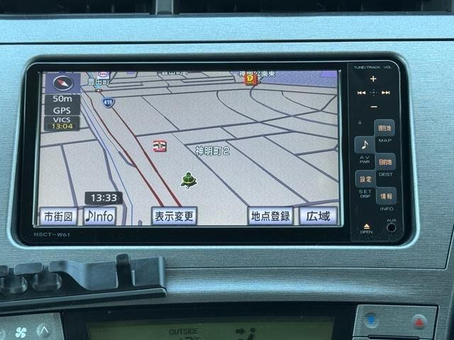 TOYOTA PRIUS 2012 Image 31