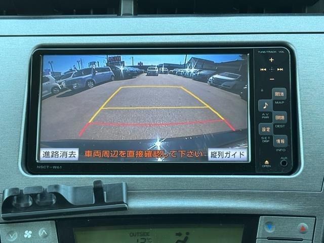 TOYOTA PRIUS 2012 Image 31