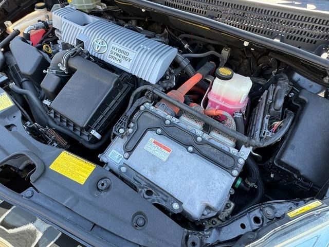 TOYOTA PRIUS 2012 Image 31