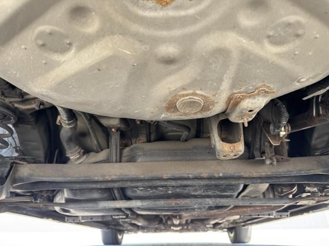 TOYOTA PRIUS 2012 Image 31