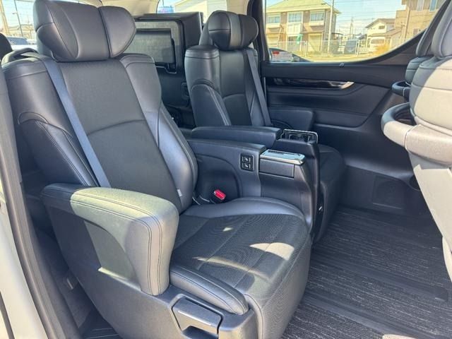 TOYOTA VELLFIRE  HYBRID 4WD 2015 Image 31