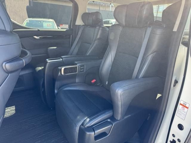 TOYOTA VELLFIRE  HYBRID 4WD 2015 Image 31