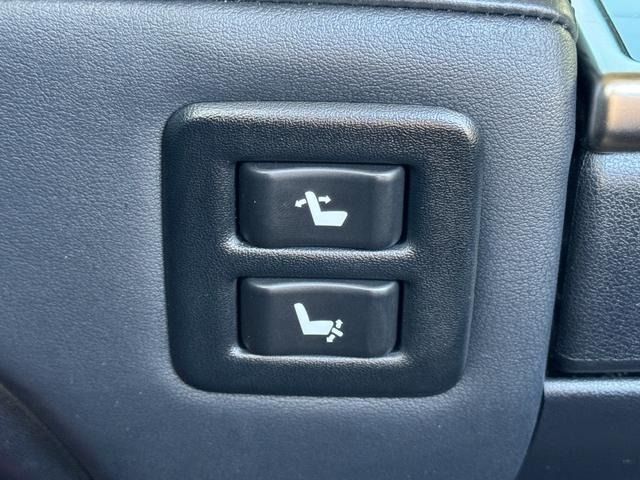 TOYOTA VELLFIRE  HYBRID 4WD 2015 Image 31